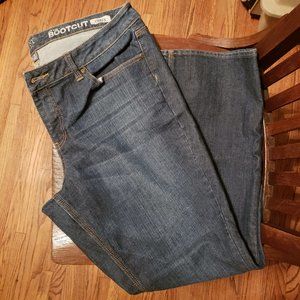 NY&Co Low-rise Curvy Bootcut
